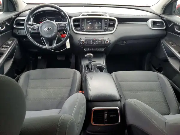 5XYPG4A30JG410688 2018 KIA SORENTO - Image 8