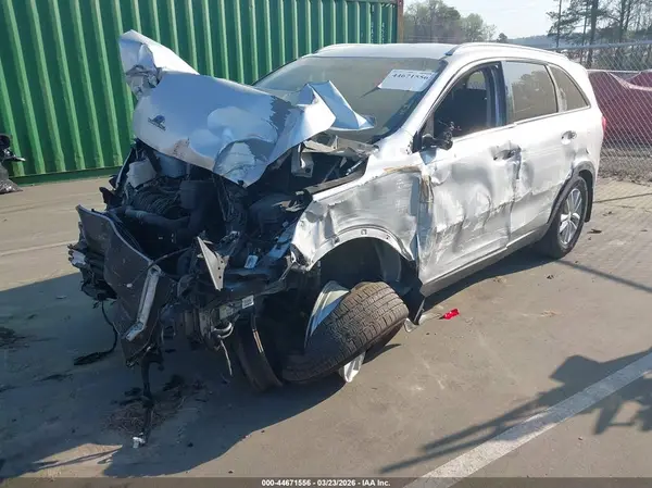 5XYPG4A30JG416667 2018 KIA SORENTO - Image 2