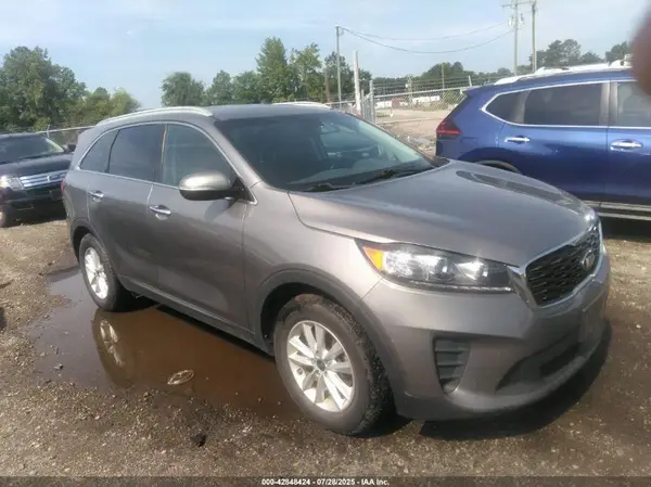 5XYPG4A30KG437195 2019 KIA SORENTO - Image 1