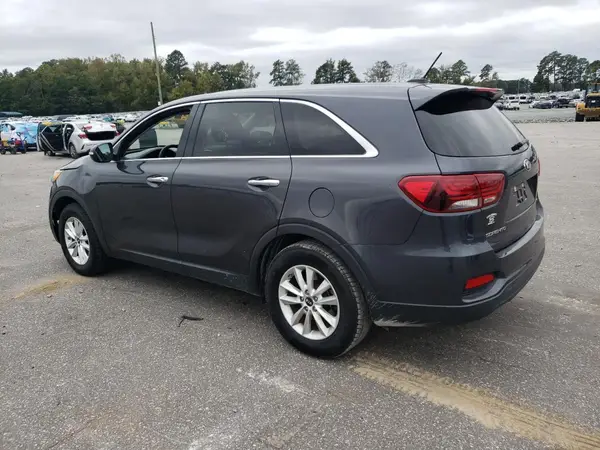 5XYPG4A30KG448374 2019 KIA SORENTO - Image 2