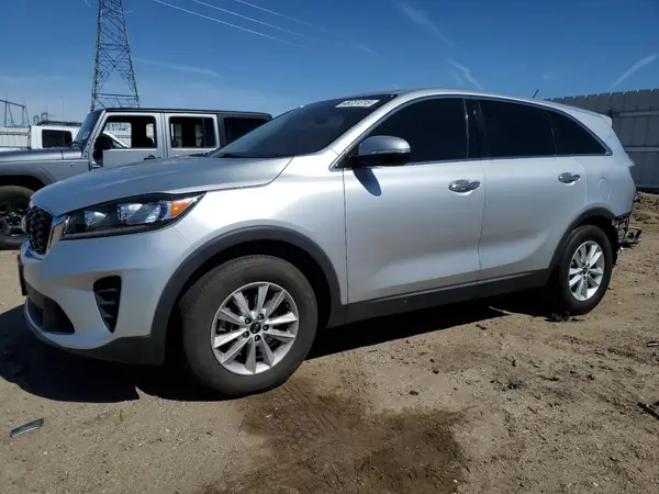 5XYPG4A30KG449573 2019 KIA SORENTO - Image 1