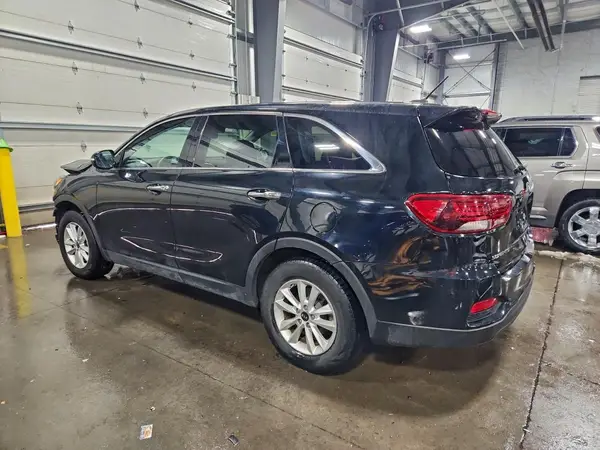 5XYPG4A30KG466695 2019 KIA SORENTO - Image 2