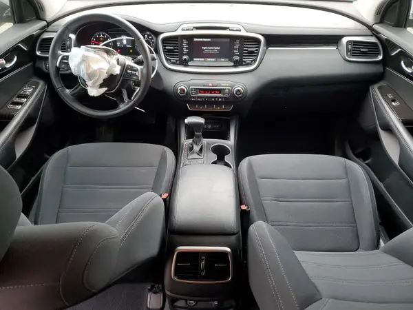 5XYPG4A30KG476725 2019 KIA SORENTO - Image 8