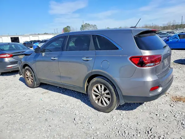 5XYPG4A30KG478328 2019 KIA SORENTO - Image 2