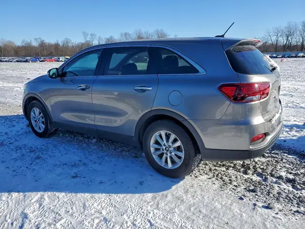 5XYPG4A30KG492147 2019 KIA SORENTO - Image 2