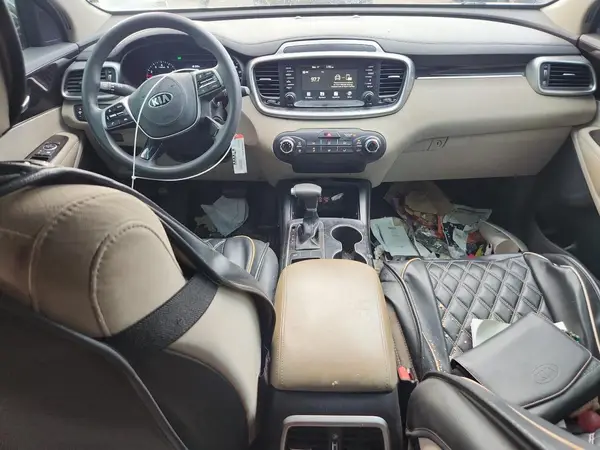 5XYPG4A30KG506113 2019 KIA SORENTO - Image 8