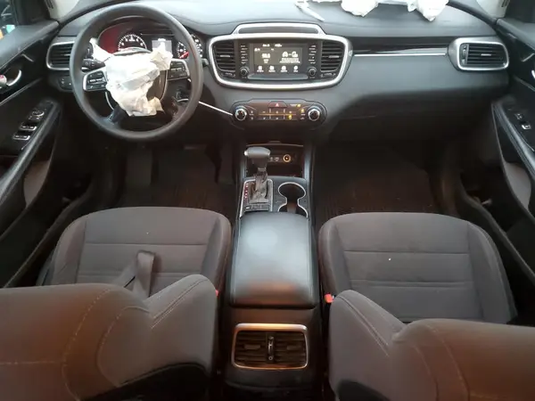 5XYPG4A30KG506399 2019 KIA SORENTO - Image 8