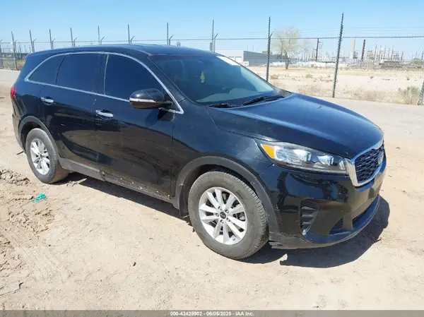 5XYPG4A30KG510386 2019 KIA SORENTO - Image 1