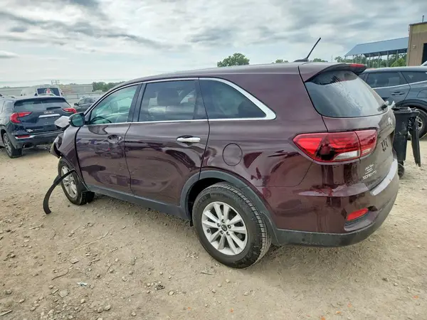 5XYPG4A30KG510629 2019 KIA SORENTO - Image 2