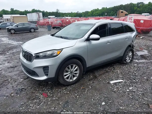 5XYPG4A30KG512946 2019 KIA SORENTO - Image 2
