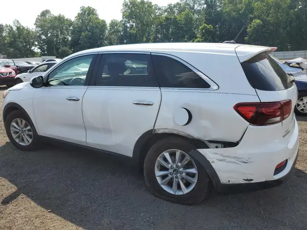 5XYPG4A30KG516642 2019 KIA SORENTO - Image 2