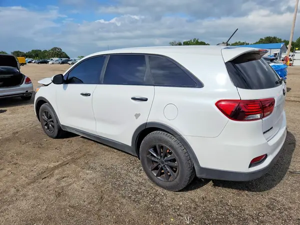 5XYPG4A30KG518813 2019 KIA SORENTO - Image 2