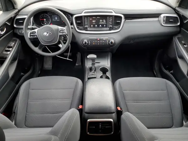 5XYPG4A30KG538673 2019 KIA SORENTO - Image 8