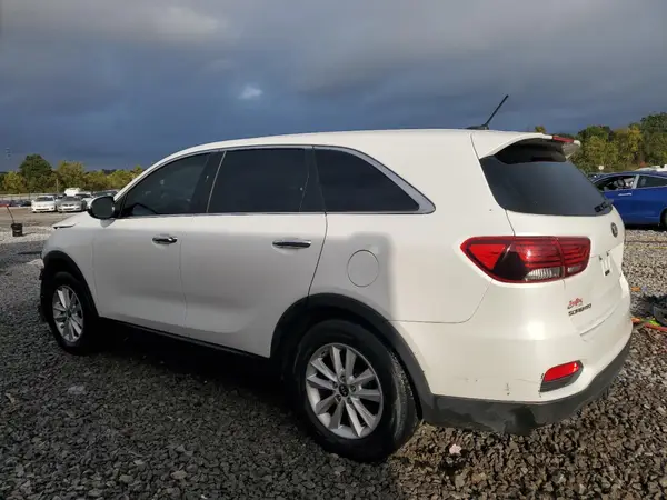 5XYPG4A30KG539001 2019 KIA SORENTO - Image 2