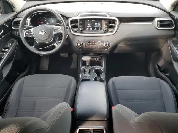 5XYPG4A30KG539001 2019 KIA SORENTO - Image 8