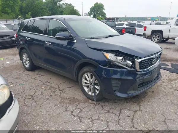 5XYPG4A30KG540438 2019 KIA SORENTO - Image 1