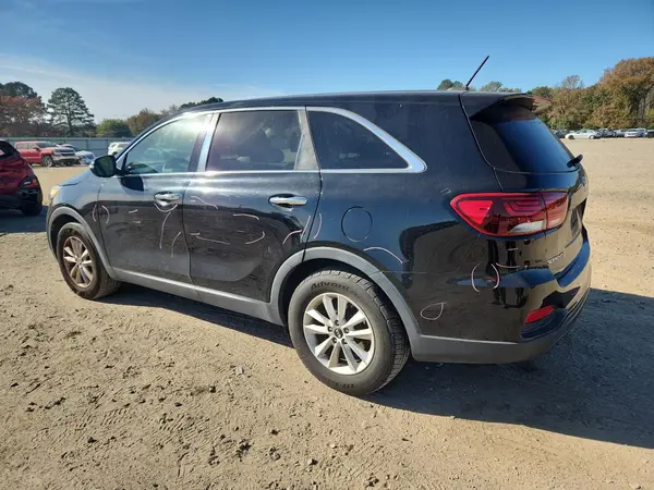5XYPG4A30KG547762 2019 KIA SORENTO - Image 2