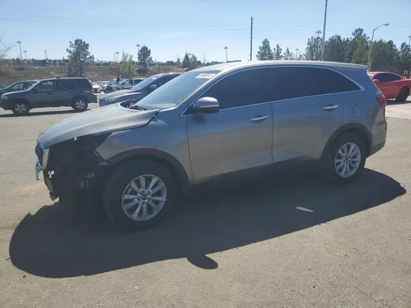 5XYPG4A30KG551908 2019 KIA SORENTO - Image 1