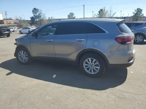 5XYPG4A30KG551908 2019 KIA SORENTO - Image 2