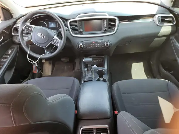 5XYPG4A30KG552881 2019 KIA SORENTO - Image 8