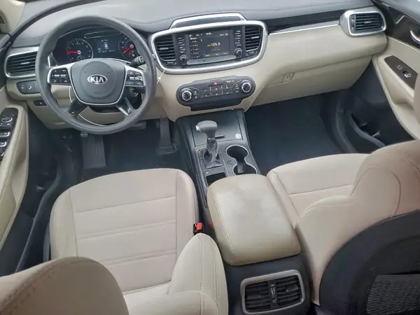 5XYPG4A30KG553982 2019 KIA SORENTO - Image 8