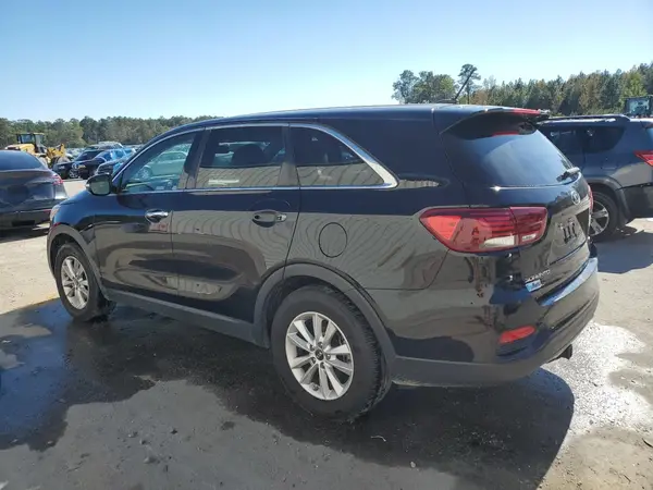 5XYPG4A30KG554596 2019 KIA SORENTO - Image 2
