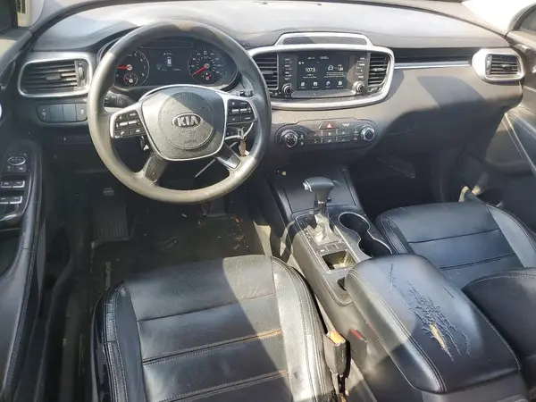 5XYPG4A30KG561371 2019 KIA SORENTO - Image 8