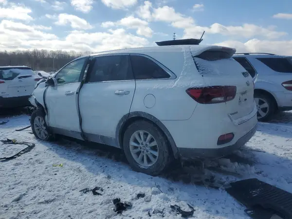 5XYPG4A30KG561497 2019 KIA SORENTO - Image 2
