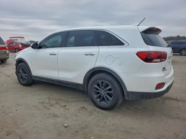 5XYPG4A30KG563640 2019 KIA SORENTO - Image 2