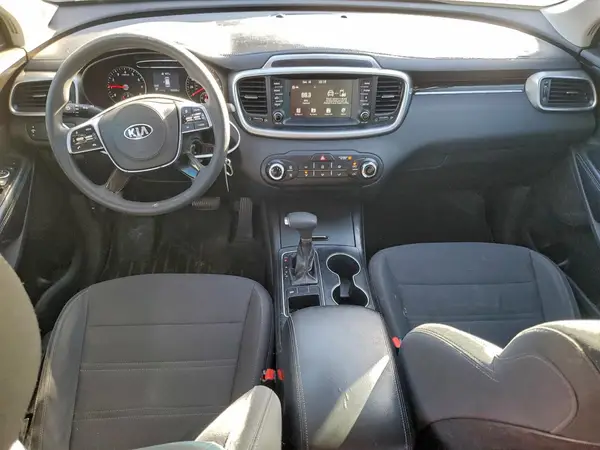 5XYPG4A30KG567705 2019 KIA SORENTO - Image 8