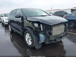 5XYPG4A30KG569597 2019 KIA SORENTO
