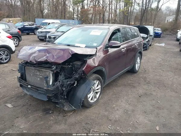 5XYPG4A30KG575755 2019 KIA SORENTO - Image 2