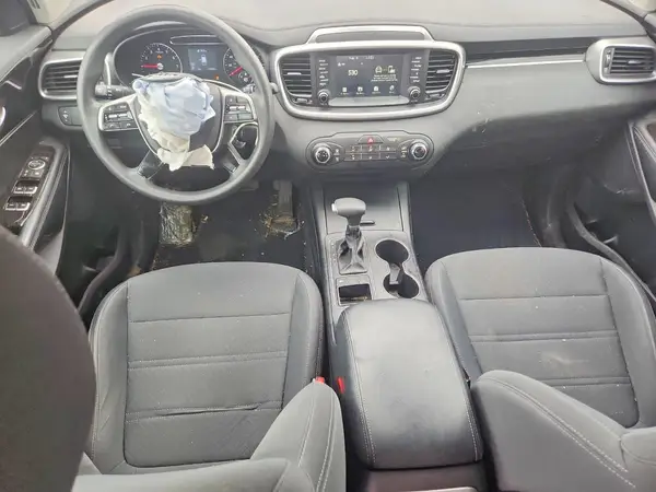 5XYPG4A30KG577960 2019 KIA SORENTO - Image 8