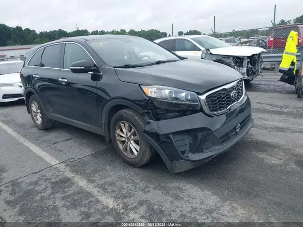 5XYPG4A30KG578400 2019 KIA SORENTO - Image 1