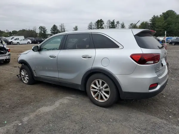 5XYPG4A30KG584066 2019 KIA SORENTO - Image 2