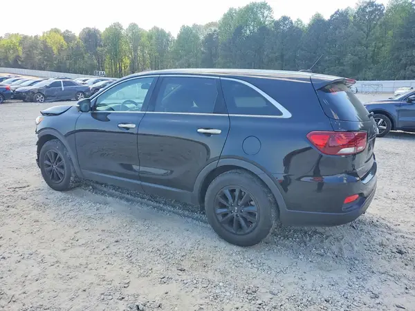 5XYPG4A30KG584343 2019 KIA SORENTO - Image 2