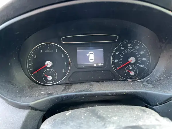 5XYPG4A30KG584522 2019 KIA SORENTO - Image 8