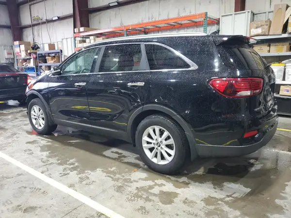 5XYPG4A30KG590059 2019 KIA SORENTO - Image 2