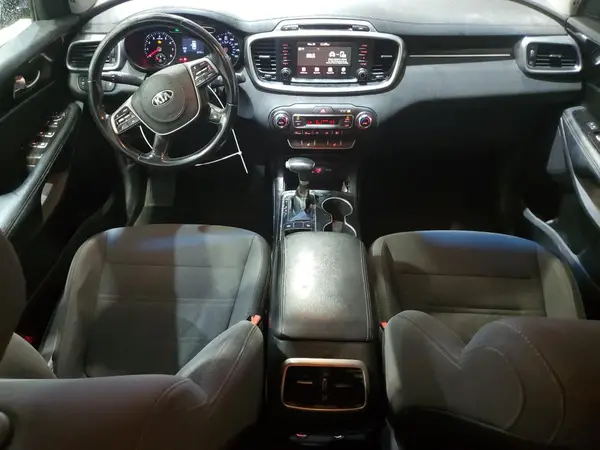 5XYPG4A30KG590059 2019 KIA SORENTO - Image 8