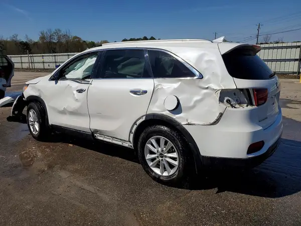5XYPG4A30KG591311 2019 KIA SORENTO - Image 2