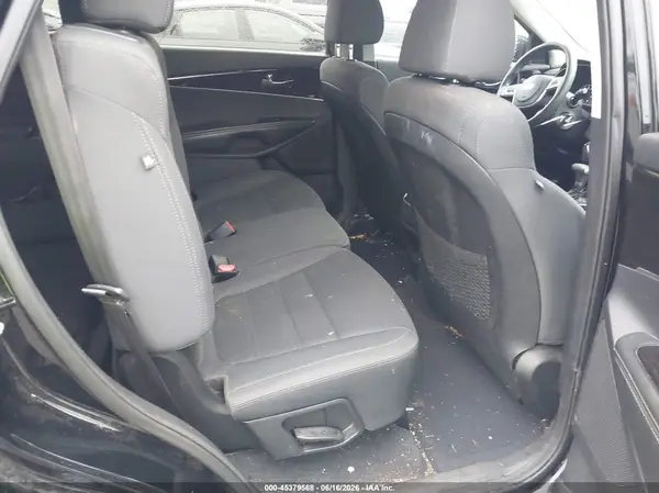 5XYPG4A30KG593866 2019 KIA SORENTO - Image 8