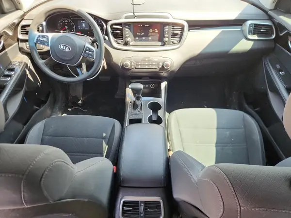 5XYPG4A30KG595861 2019 KIA SORENTO - Image 8