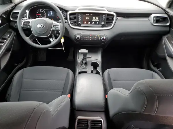 5XYPG4A30KG601545 2019 KIA SORENTO - Image 8