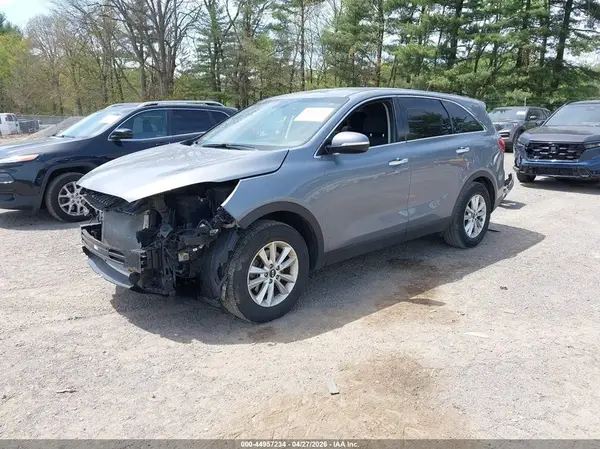 5XYPG4A30KG604865 2019 KIA SORENTO - Image 2