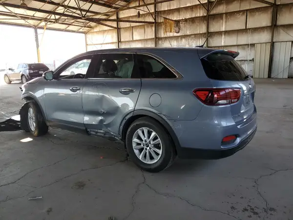 5XYPG4A30KG604946 2019 KIA SORENTO - Image 2