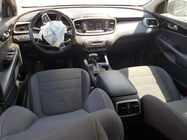 5XYPG4A30LG635986 2020 KIA SORENTO - Image 8