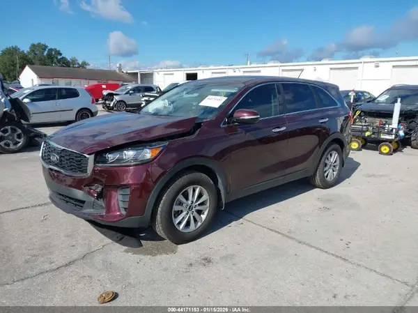 5XYPG4A30LG644090 2020 KIA SORENTO - Image 2