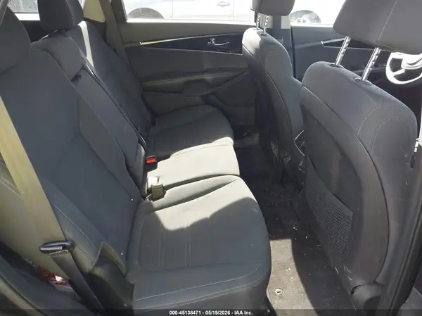 5XYPG4A30LG657051 2020 KIA SORENTO - Image 8