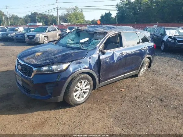 5XYPG4A30LG677641 2020 KIA SORENTO - Image 2