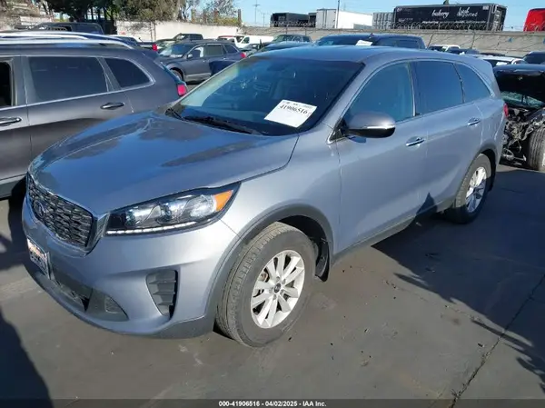 5XYPG4A30LG699221 2020 KIA SORENTO - Image 2